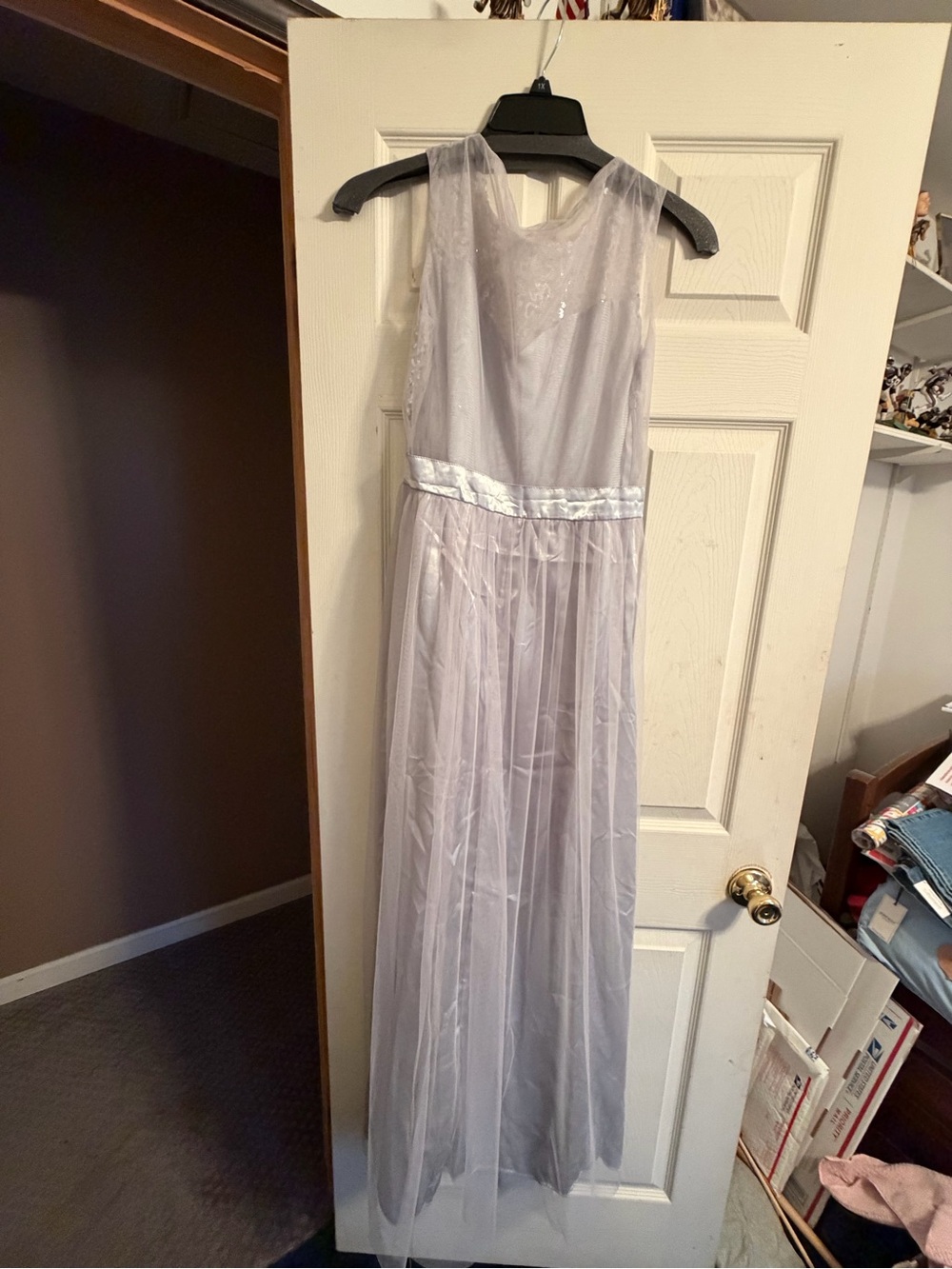Sleeveless Light Gray Evening Gown with Satin Waist